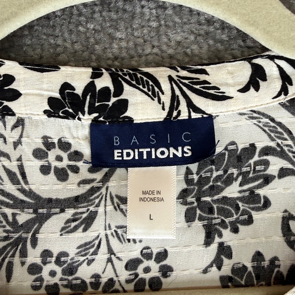Basic Editions 3/4 Long Sleeve Blouse Shirt Top Black White Floral Womens L - Picture 5 of 8